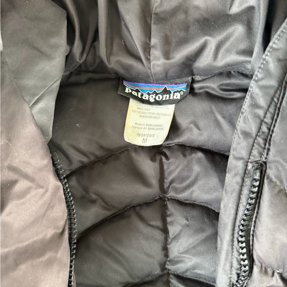 Patagonia Black Jacket - Picture 2 of 4
